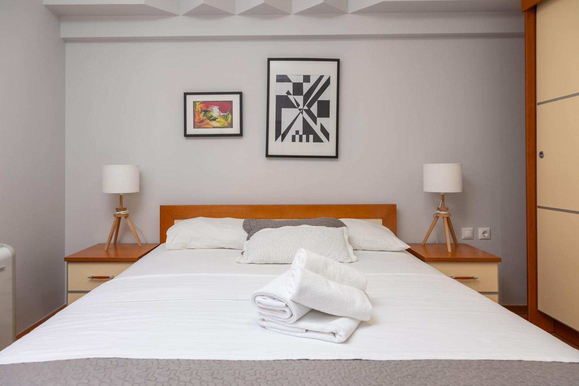 Brkic Apartments With Private Parking Makarska Dış mekan fotoğraf