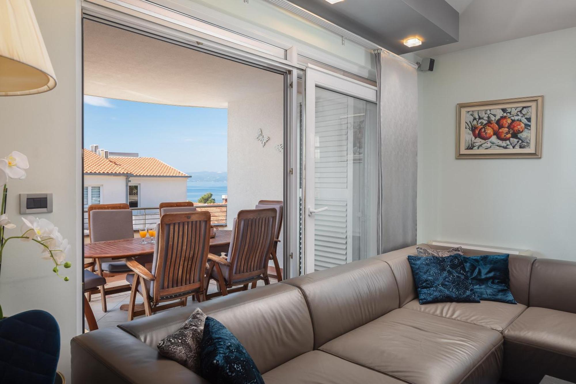 Brkic Apartments With Private Parking Makarska Dış mekan fotoğraf