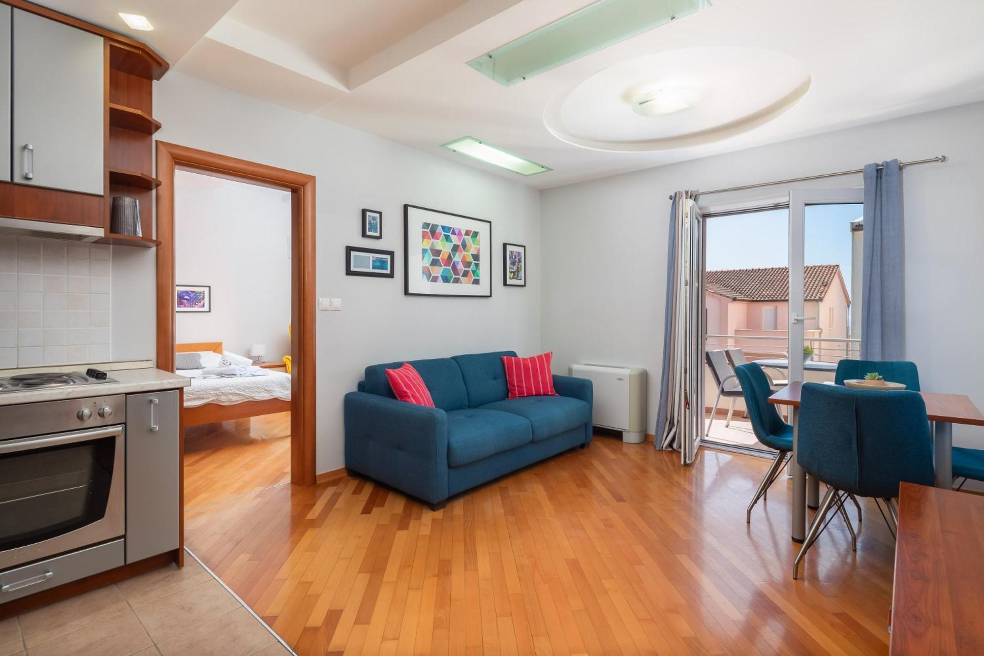 Brkic Apartments With Private Parking Makarska Dış mekan fotoğraf