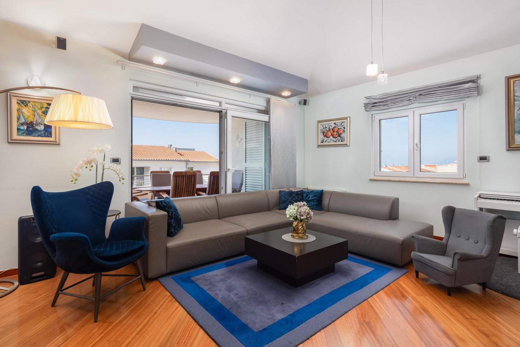 Brkic Apartments With Private Parking Makarska Oda fotoğraf