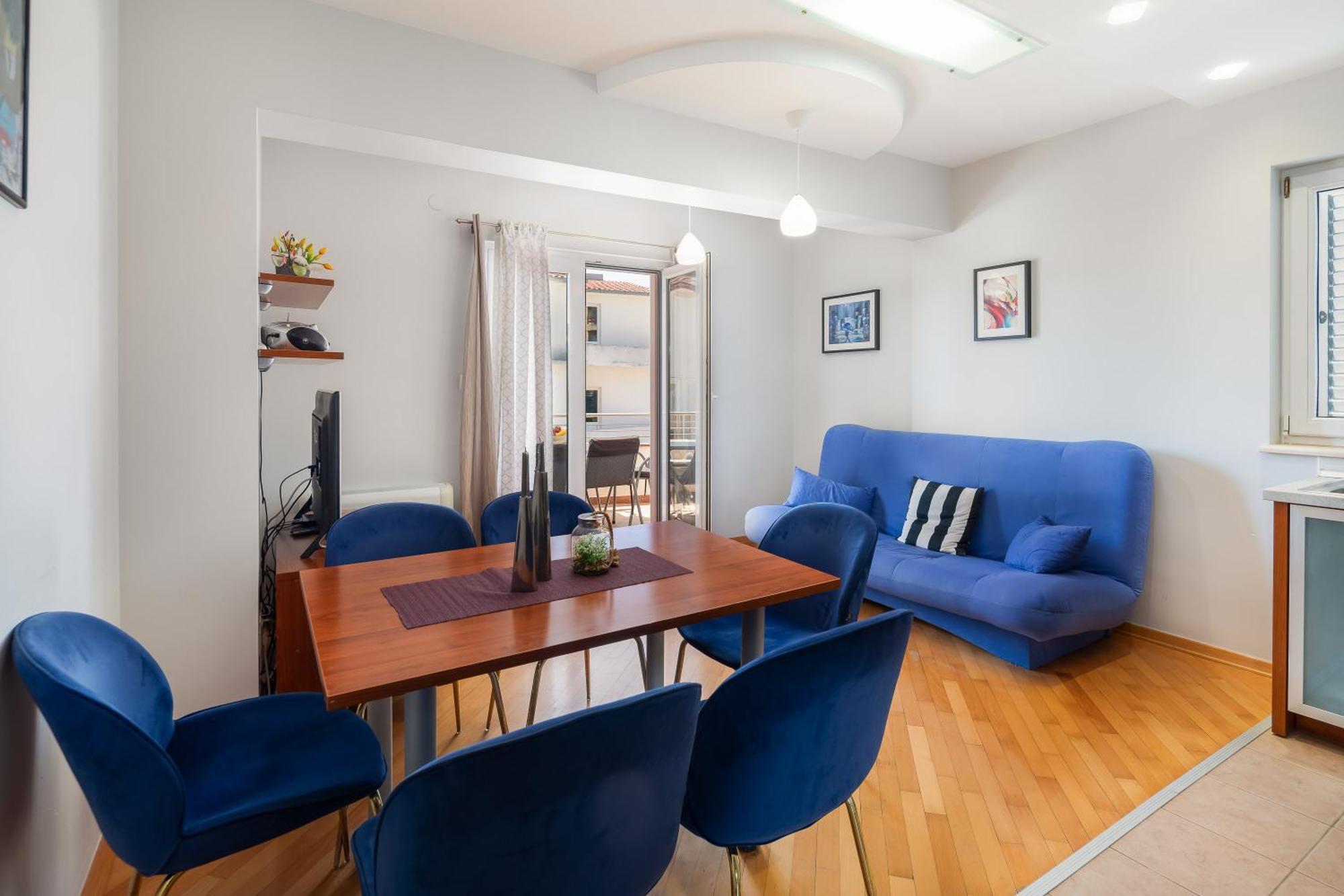 Brkic Apartments With Private Parking Makarska Oda fotoğraf